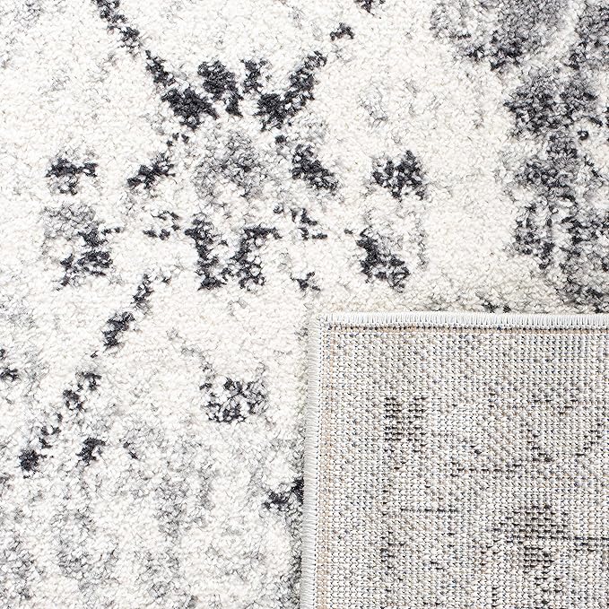 SAFAVIEH Madison Collection Runner Rug - 2'3" x 12', Silver & Grey, Boho Chic Distressed Design, Non-Shedding & Easy Care, Ideal for High Traffic Areas in Living Room, Bedroom (MAD611G)