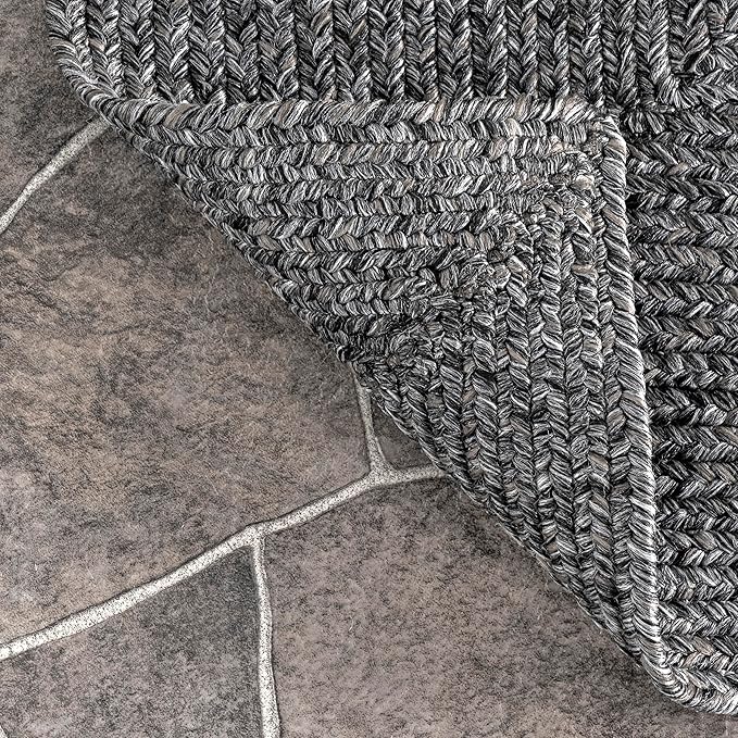 nuLOOM HJFV 12' x 18' Solid Hand Braided Indoor/Outdoor Area Rug, Pet-Friendly, High Traffic, Weather Resistant, for Patio, Balcony, Bedroom, Living, Dining Room, Wynn Charcoal