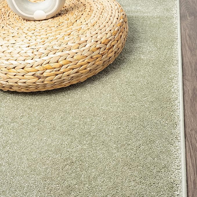 JONATHAN Y SEU100O-28 Haze Solid Low-Pile Indoor Runner-Rug, Coastal, Bohemian, Minimalist Easy-Washing,Bedroom,Kitchen,Living Room,Non Shedding, Green, 2 X 8