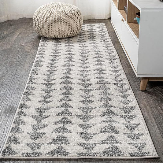 JONATHAN Y MOH206B-220 Aisha Moroccan Triangle Geometric Runner Rug, Bohemian, Minimalistic for Bedroom, Kitchen, Living Room, Easy-Cleaning, Cream/Gray, 2 ft. x 20 ft.