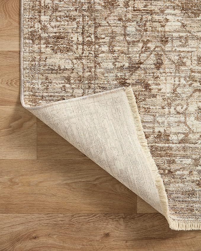 Loloi Sorrento Collection 3'-11" x 5'-7" Accent Rug in Bark/Natural - Vintage Inspired Patterned Area Rug, Unique Area Rug for Living Room, Bedroom, Dining Area