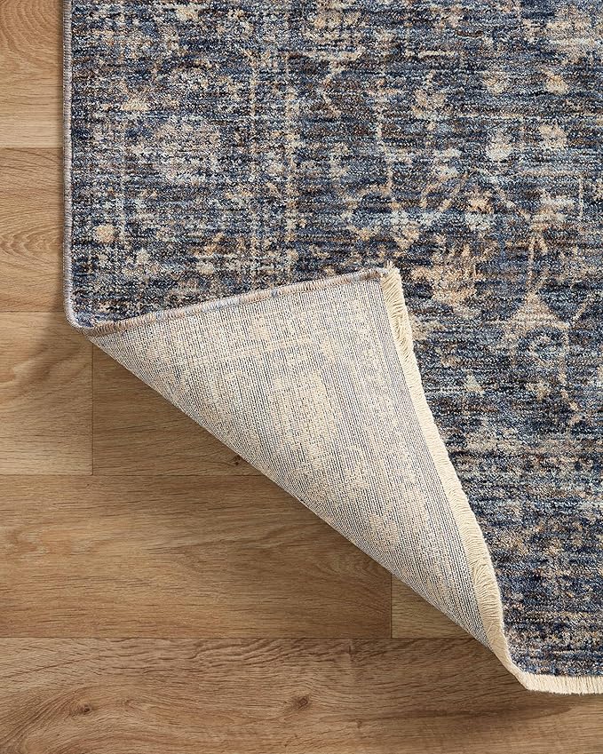 Loloi Sorrento Collection 3'-11" x 5'-7" Accent Rug in Midnight/Natural - Vintage Inspired Patterned Area Rug, Unique Area Rug for Living Room, Bedroom, Dining Area