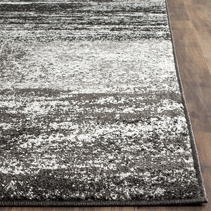 SAFAVIEH Adirondack Collection Accent Rug - 4' x 6', Silver & Black, Modern Abstract Design, Non-Shedding & Easy Care, Ideal for High Traffic Areas in Entryway, Living Room, Bedroom (ADR112A)