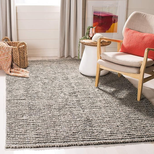 SAFAVIEH Natural Fiber Collection Area Rug - 5' x 8', Light Grey, Handmade Chunky Textured Jute 0.75-inch Thick, Ideal for High Traffic Areas in Living Room, Bedroom (NF447G)