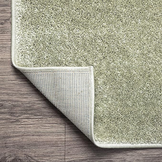 JONATHAN Y SEU100O-216 Haze Solid Low-Pile Indoor Runner Rug, Coastal, Bohemian, Minimalist, Classic, Casual for Bedroom,Kitchen,Living Room,Non Shedding,Easy-Washing, Green, 2 X 16
