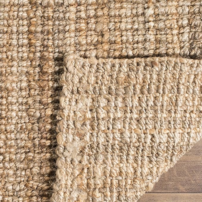 SAFAVIEH Natural Fiber Collection Accent Rug - 3' x 5', Natural, Handmade Chunky Textured Jute 0.75-inch Thick, Ideal for High Traffic Areas in Entryway, Living Room, Bedroom (NF447A)