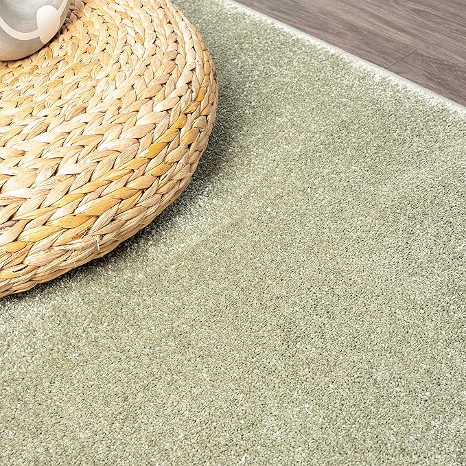 JONATHAN Y SEU100O-216 Haze Solid Low-Pile Indoor Runner Rug, Coastal, Bohemian, Minimalist, Classic, Casual for Bedroom,Kitchen,Living Room,Non Shedding,Easy-Washing, Green, 2 X 16