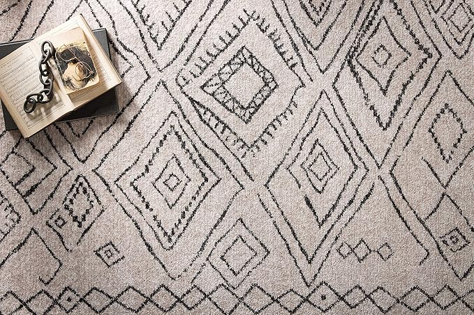 Loloi II Vance Collection VAN-06 Dove/Charcoal 2'-7" x 8'-0" Runner Rug