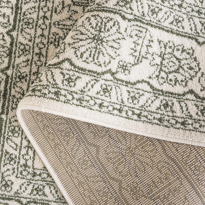 SAFAVIEH Adirondack Collection Runner Rug - 2'6" x 8', Ivory & Green, Geometric Design, Ideal for High Traffic Areas in Entryway, Kitchen & Bathroom (ADR108X-28)