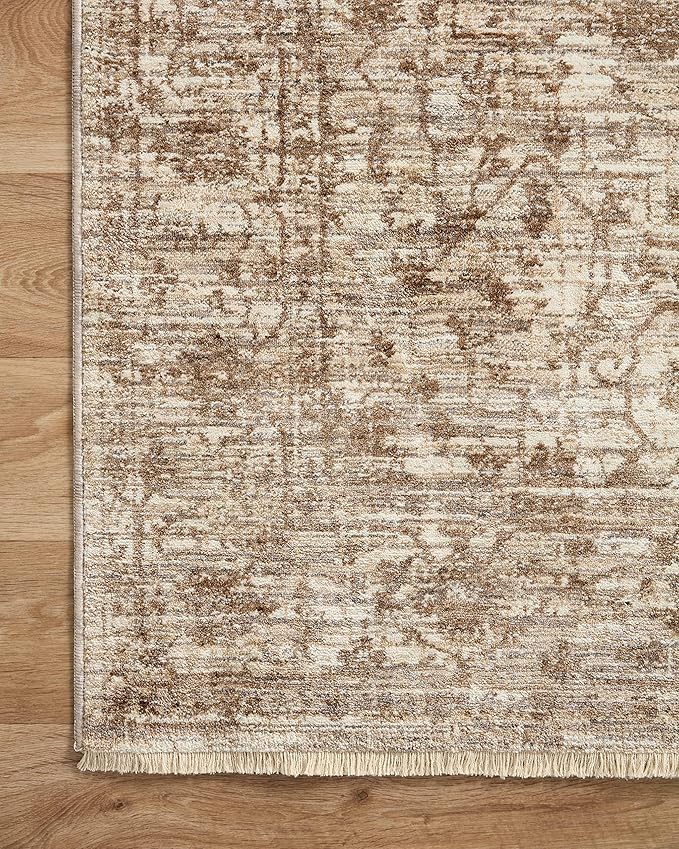 Loloi Sorrento Collection 3'-11" x 5'-7" Accent Rug in Bark/Natural - Vintage Inspired Patterned Area Rug, Unique Area Rug for Living Room, Bedroom, Dining Area