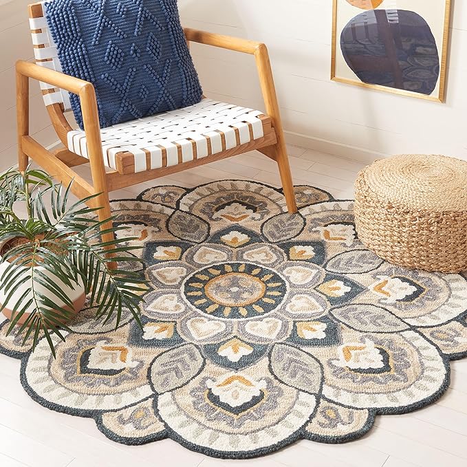 SAFAVIEH Novelty Collection Area Rug - 6' Round, Beige & Navy, Handmade Wool, Flower Design, Ideal for High Traffic Areas in Living Room, Bedroom, Dining (NOV604B-6R)