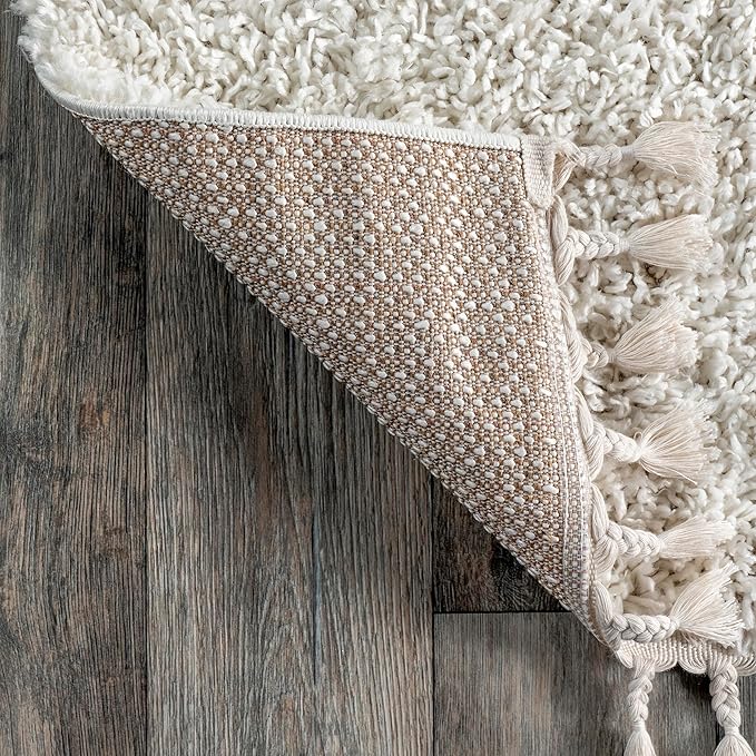 nuLOOM Neva Modern Tasseled Shag Runner Rug, 2' 6" x 6', Ivory